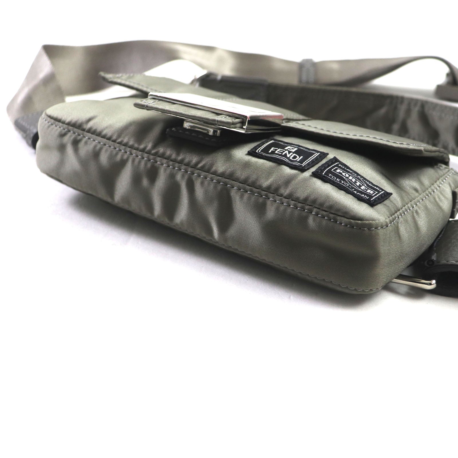 FENDI Sling bag 7AS138 Main: Nylon, Part: Leather Gray type Bucket Mini Phone Case mens Used