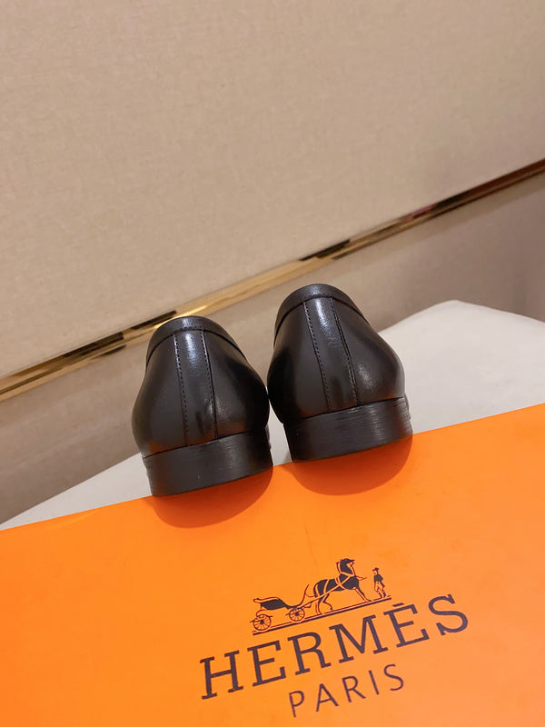 VV - HMS Shoes - 247