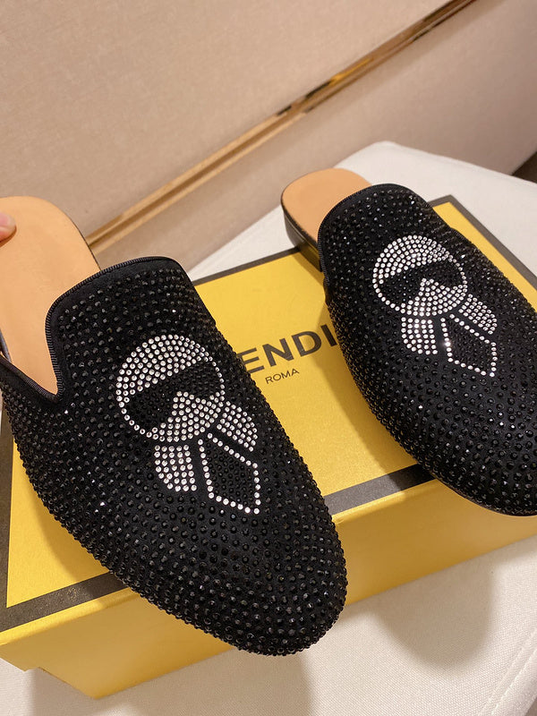 VV - MAME Shoes - 210