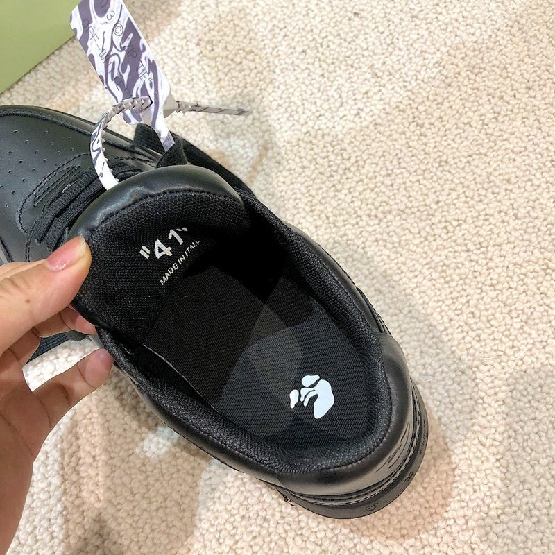 VV - YZ Shoes - 124