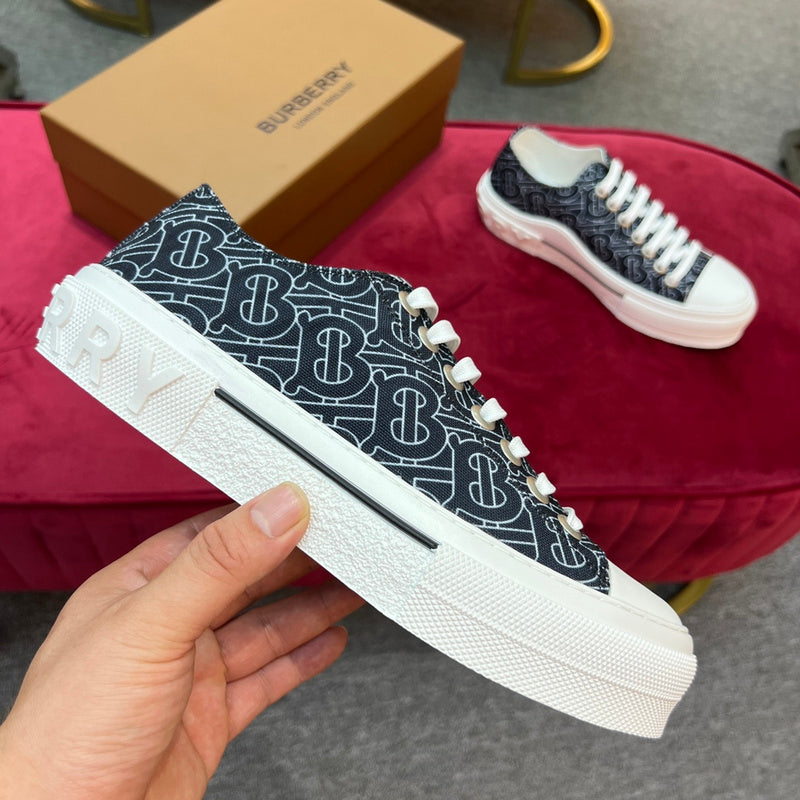 VV - BOR Shoes - 354
