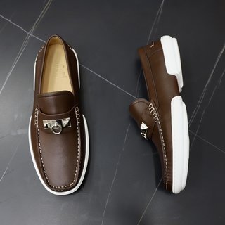 VV - HMS Shoes - 151