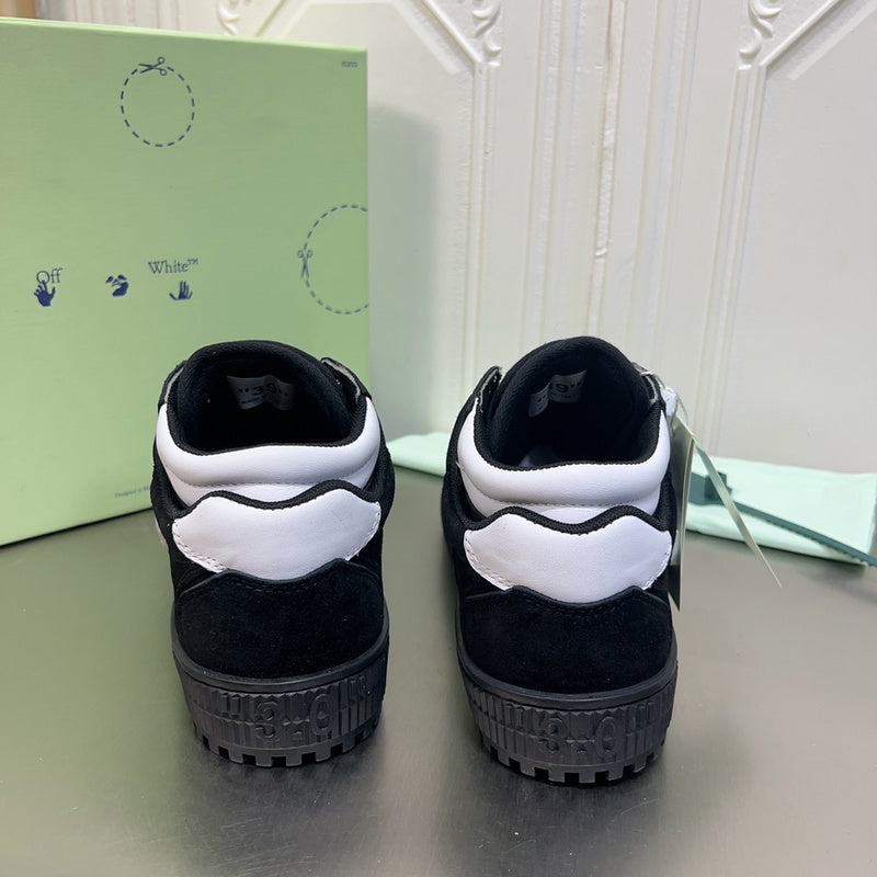 VV - YZ Shoes - 104