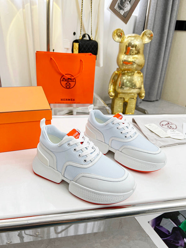 VV - HMS Shoes - 194