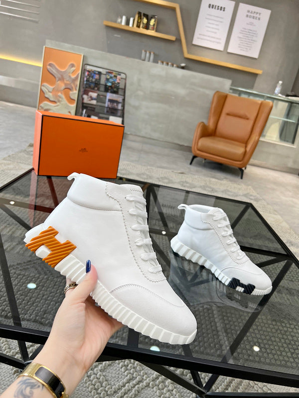 VV - HMS Shoes - 019