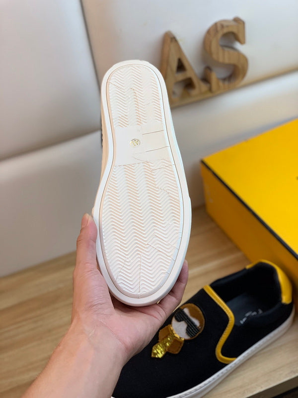 VV - MAME Shoes - 403