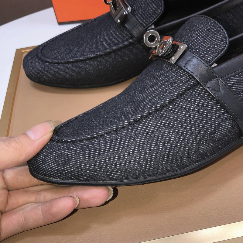 VV - HMS Shoes - 047
