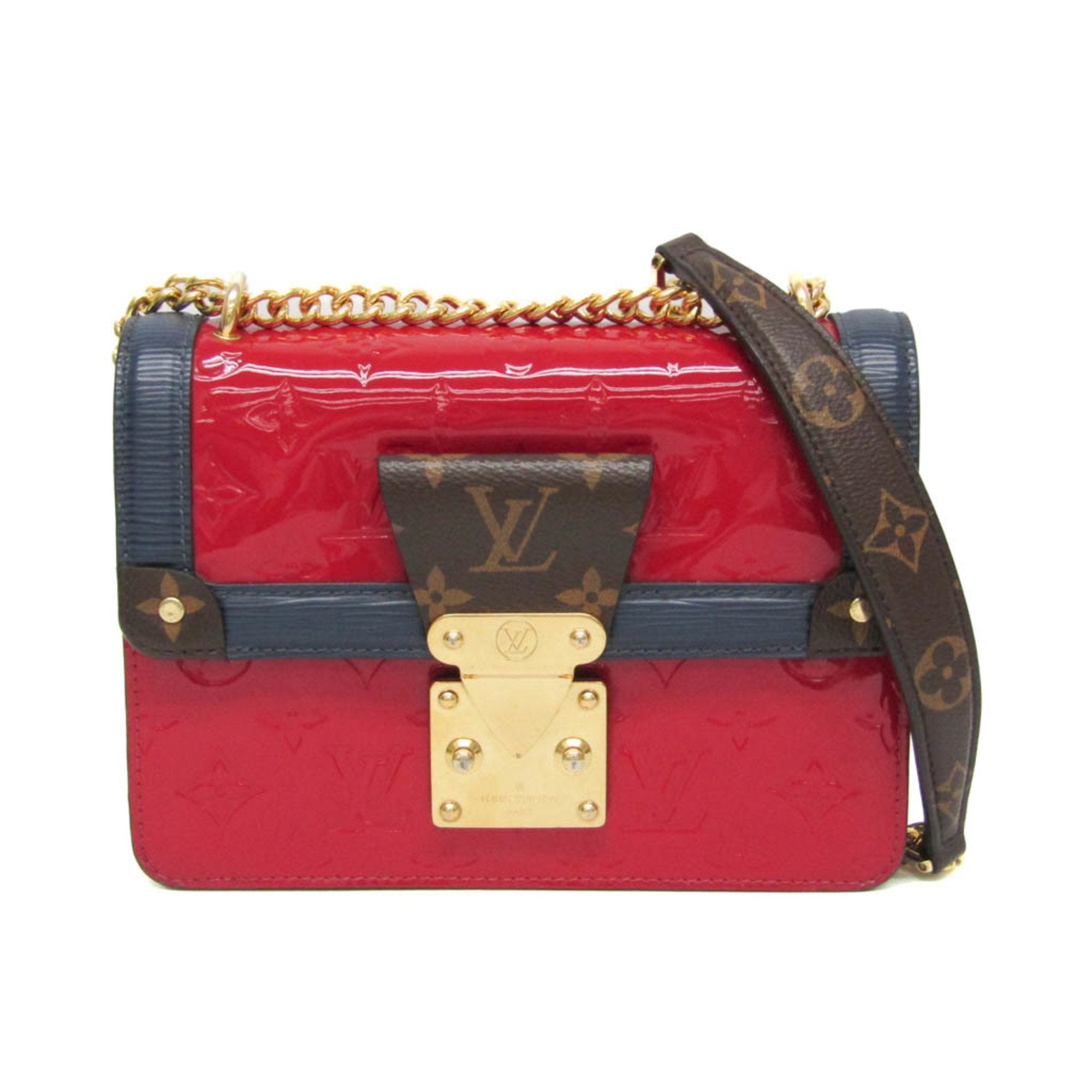 Louis Vuitton Wynwood Patent Leather Shoulder Bag ()