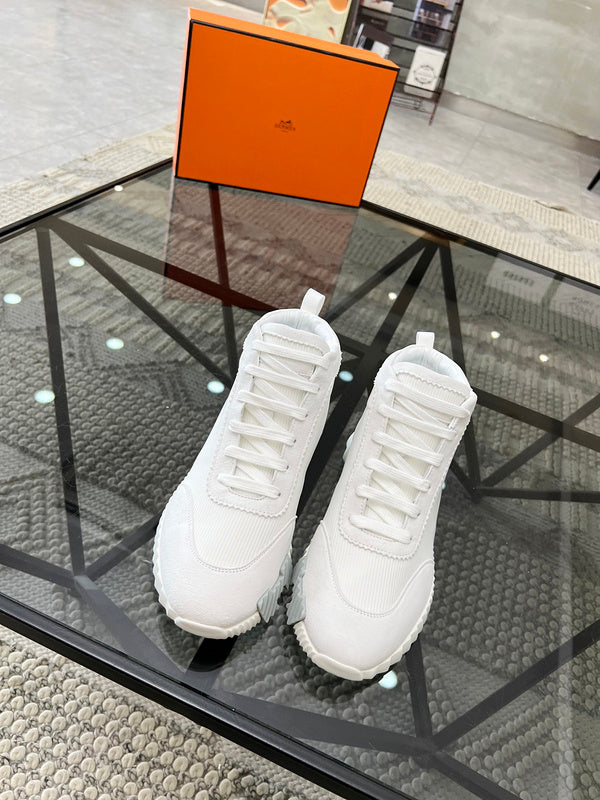 VV - HMS Shoes - 023