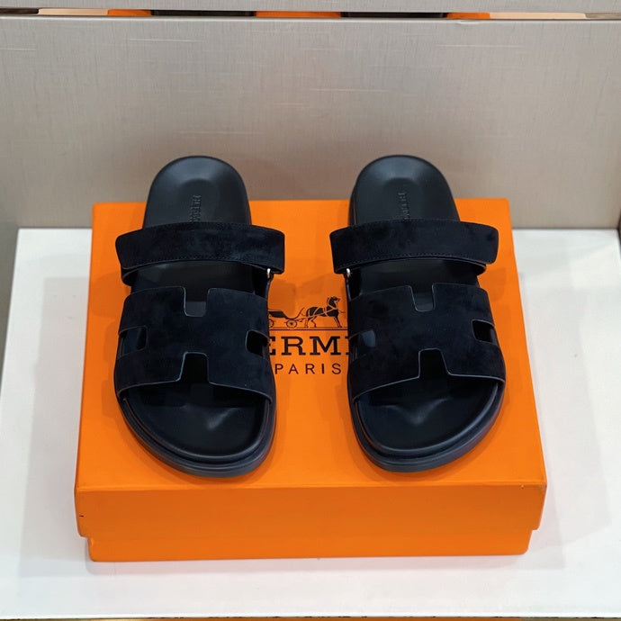 VV - HMS Shoes - 222