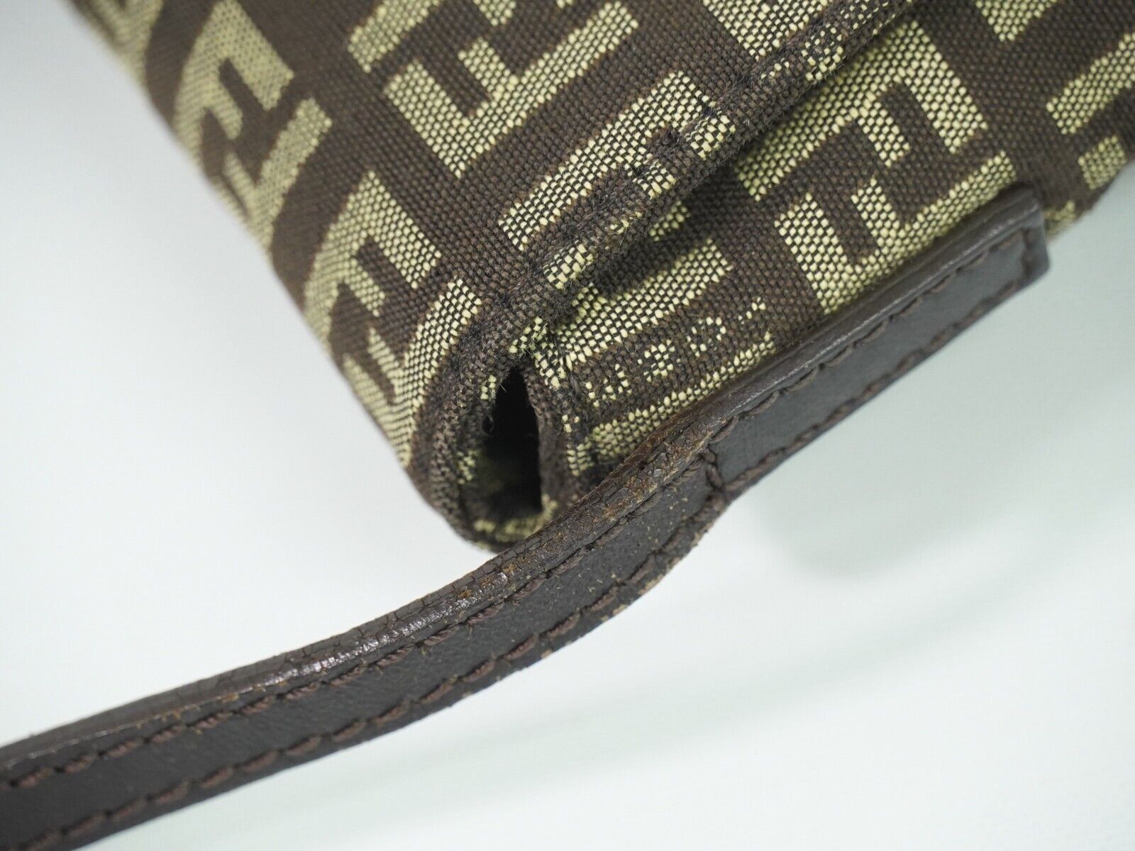 Fendi Khaki Canvas Handbag ()