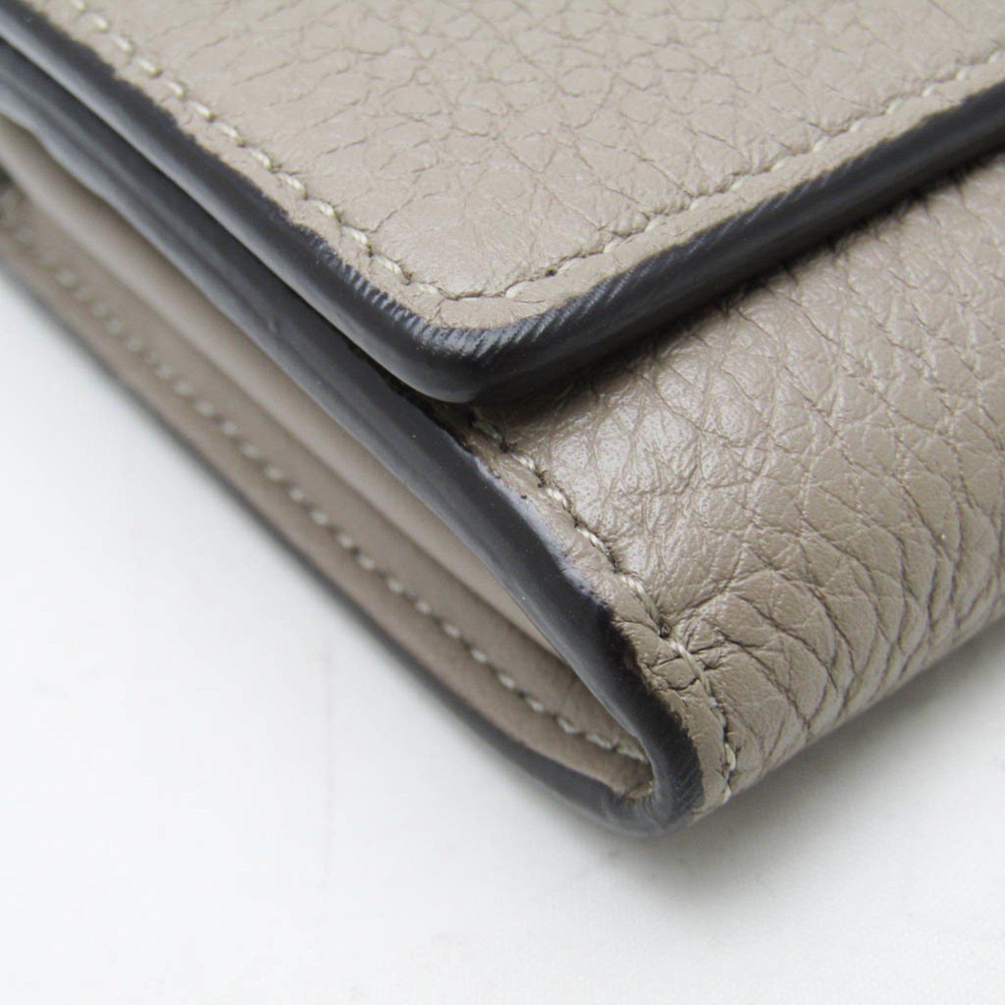Fendi Peekaboo Beige Leather Wallet ()