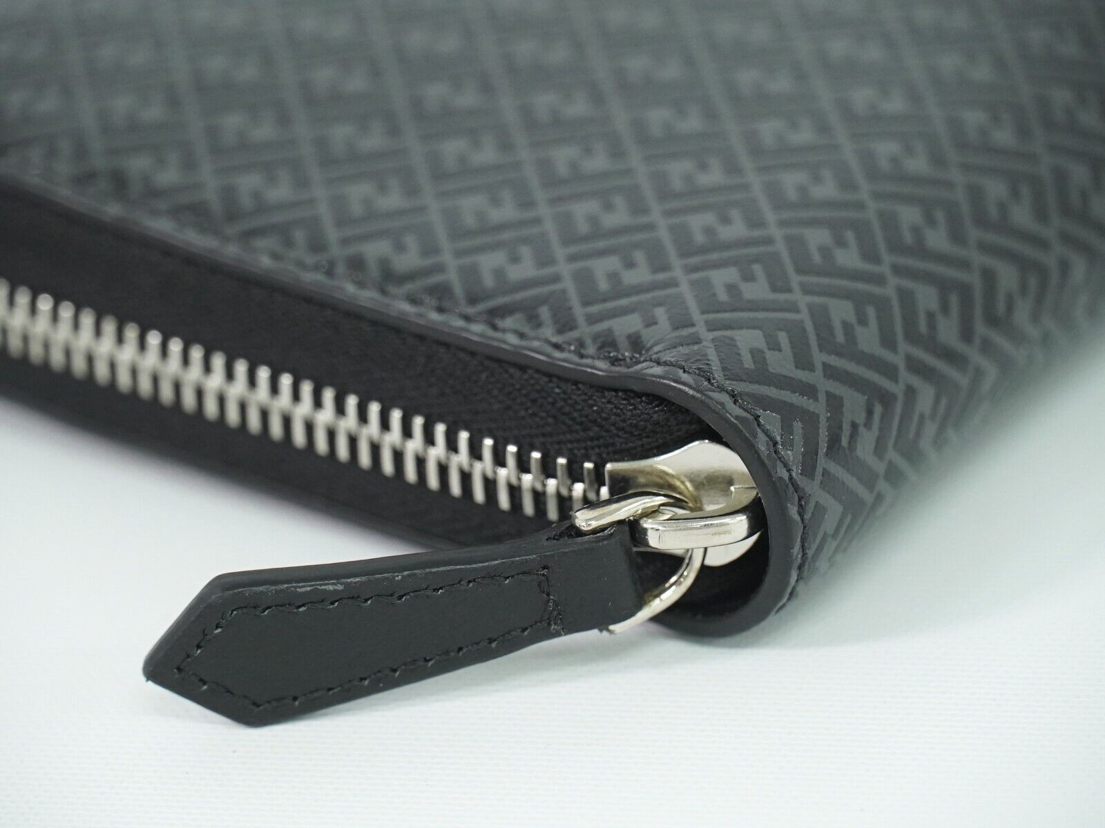 Fendi Black Leather Wallet ()
