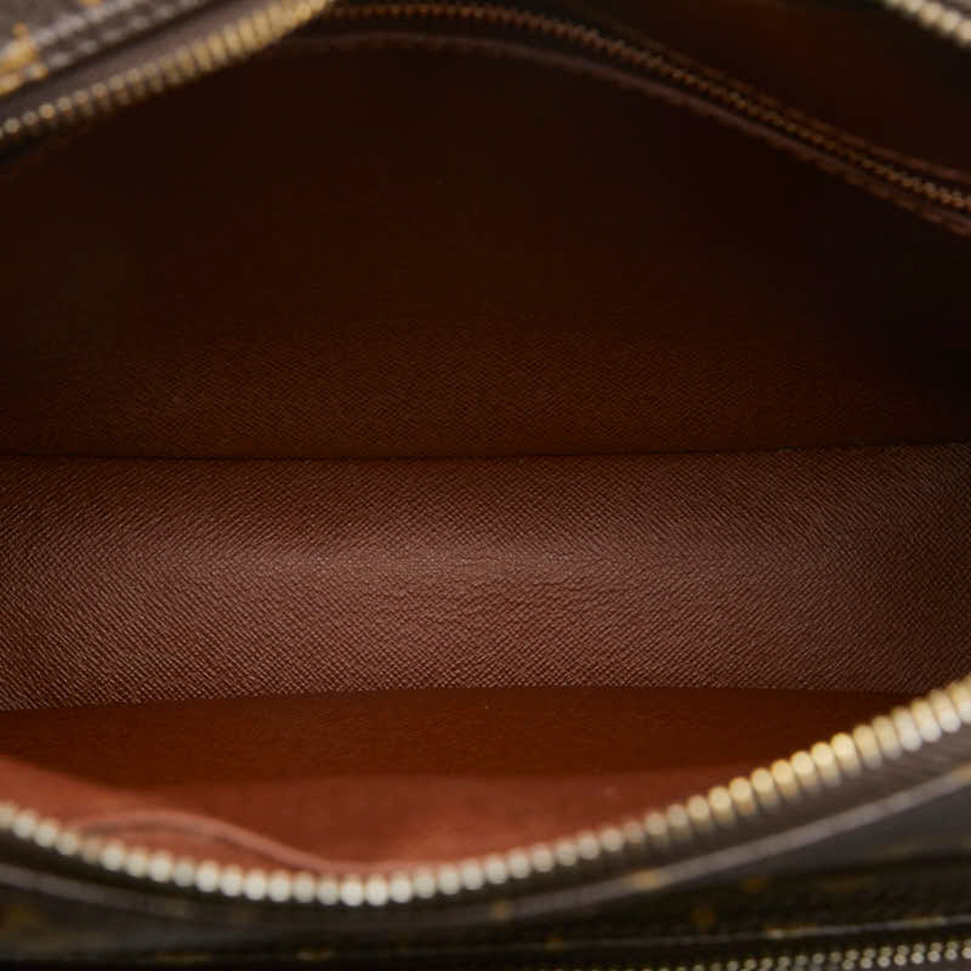 Louis Vuitton Nile Canvas Shoulder Bag ()