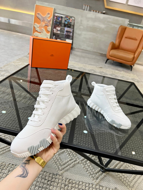 VV - HMS Shoes - 023