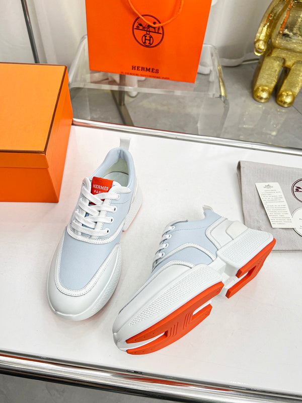 VV - HMS Shoes - 194