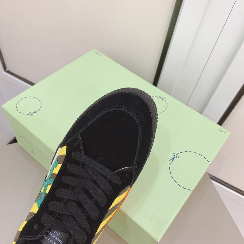 VV - YZ Shoes - 179