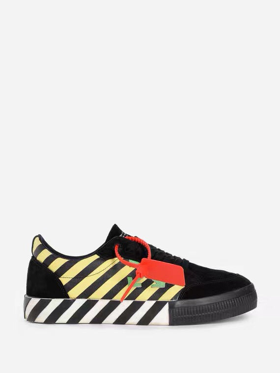 VV - YZ Shoes - 179