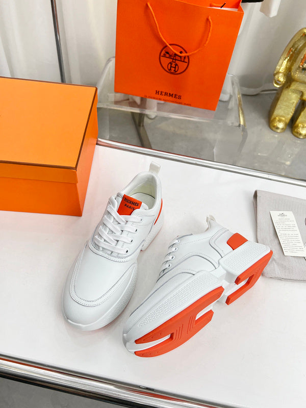 VV - HMS Shoes - 198