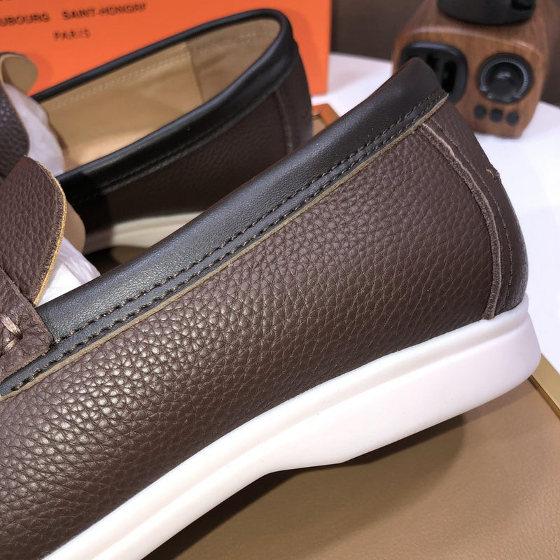 VV - HMS Shoes - 202