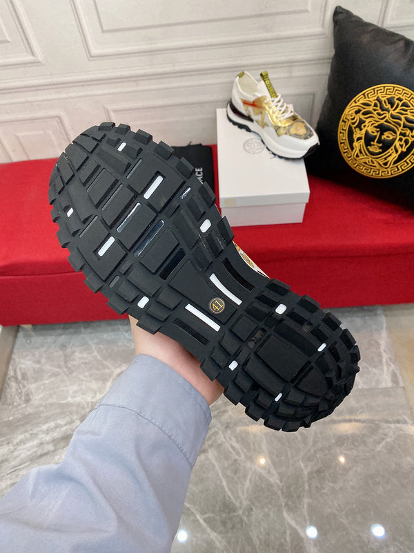 VV - VAR Shoes - 390