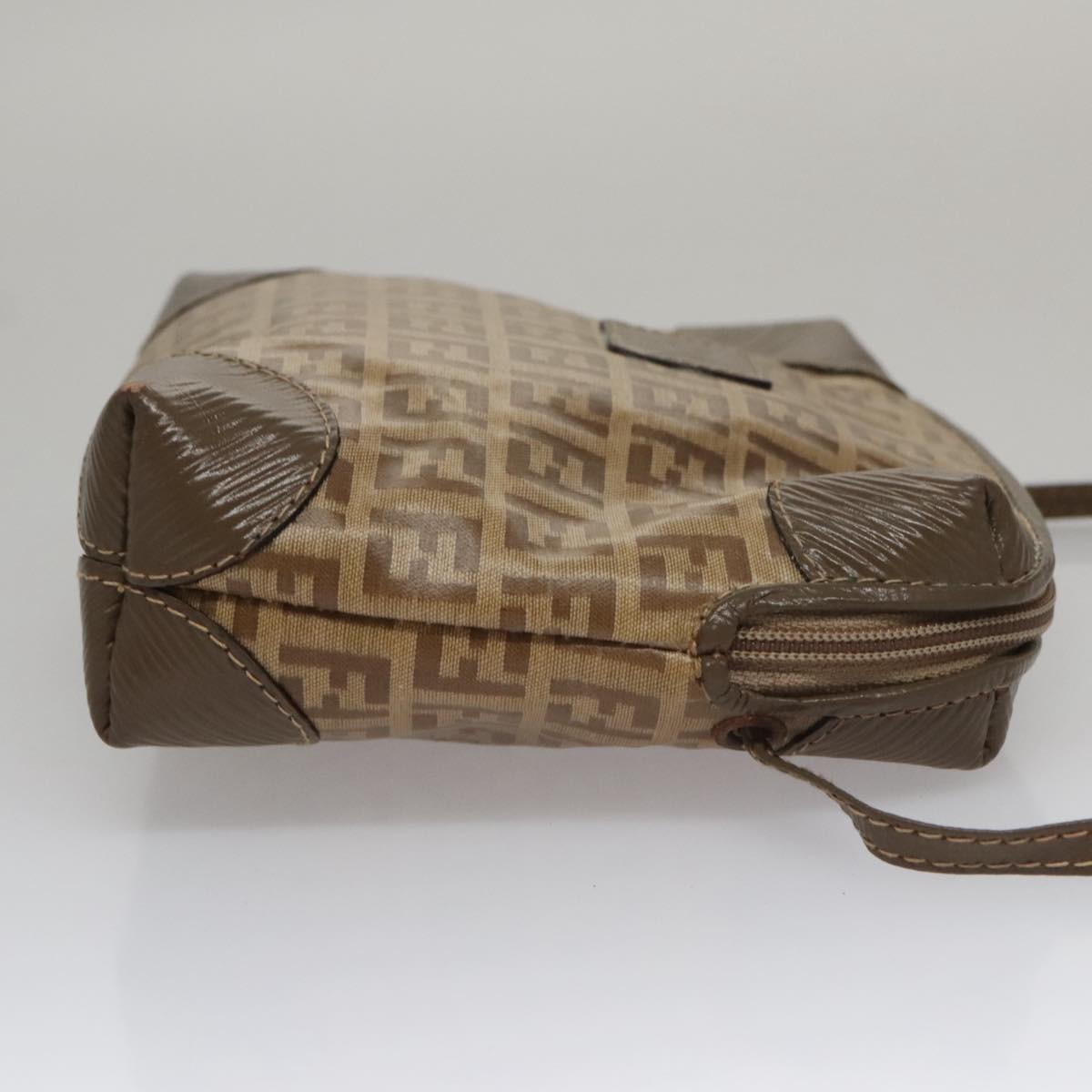 Fendi Beige Canvas Shoulder Bag ()
