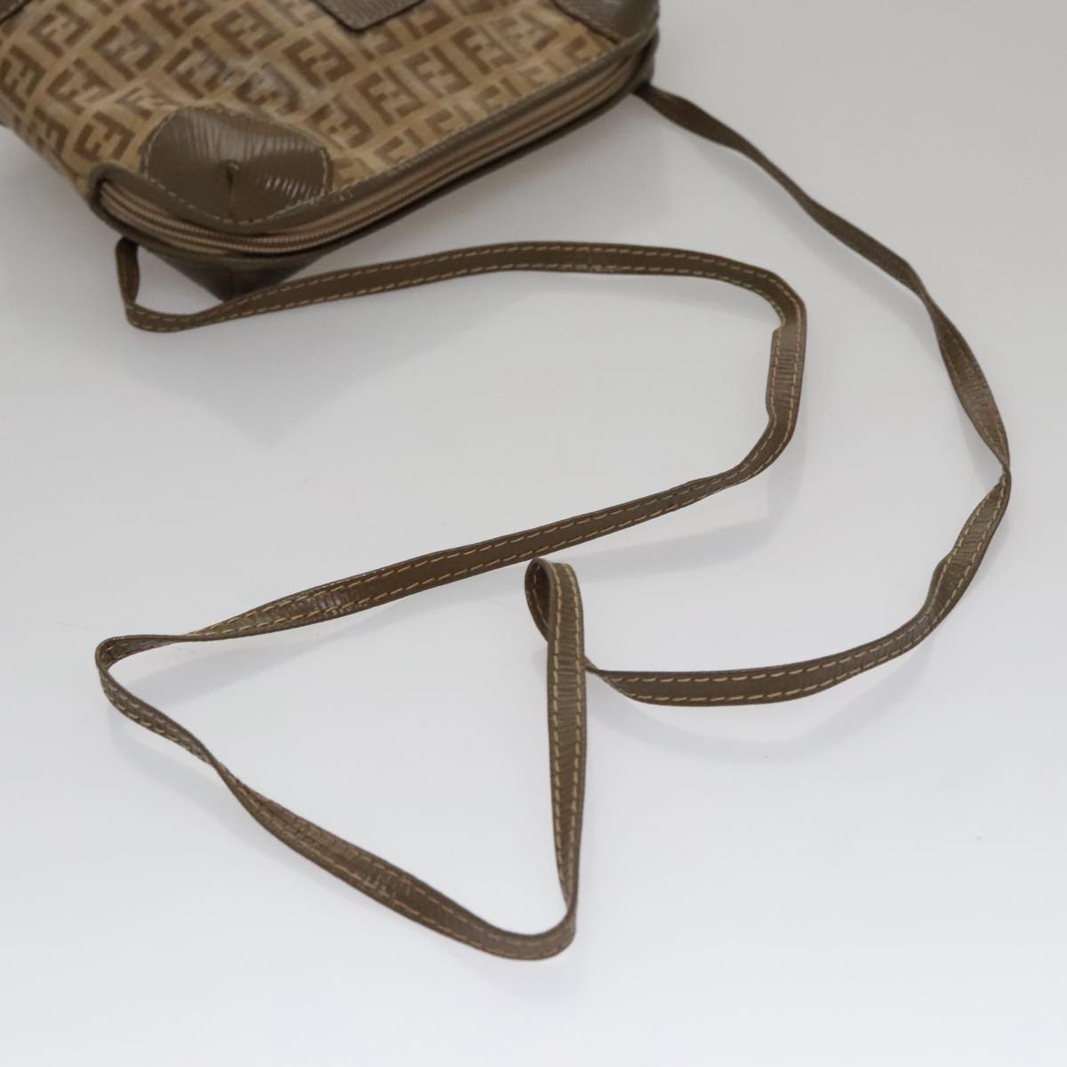 Fendi Beige Canvas Shoulder Bag ()