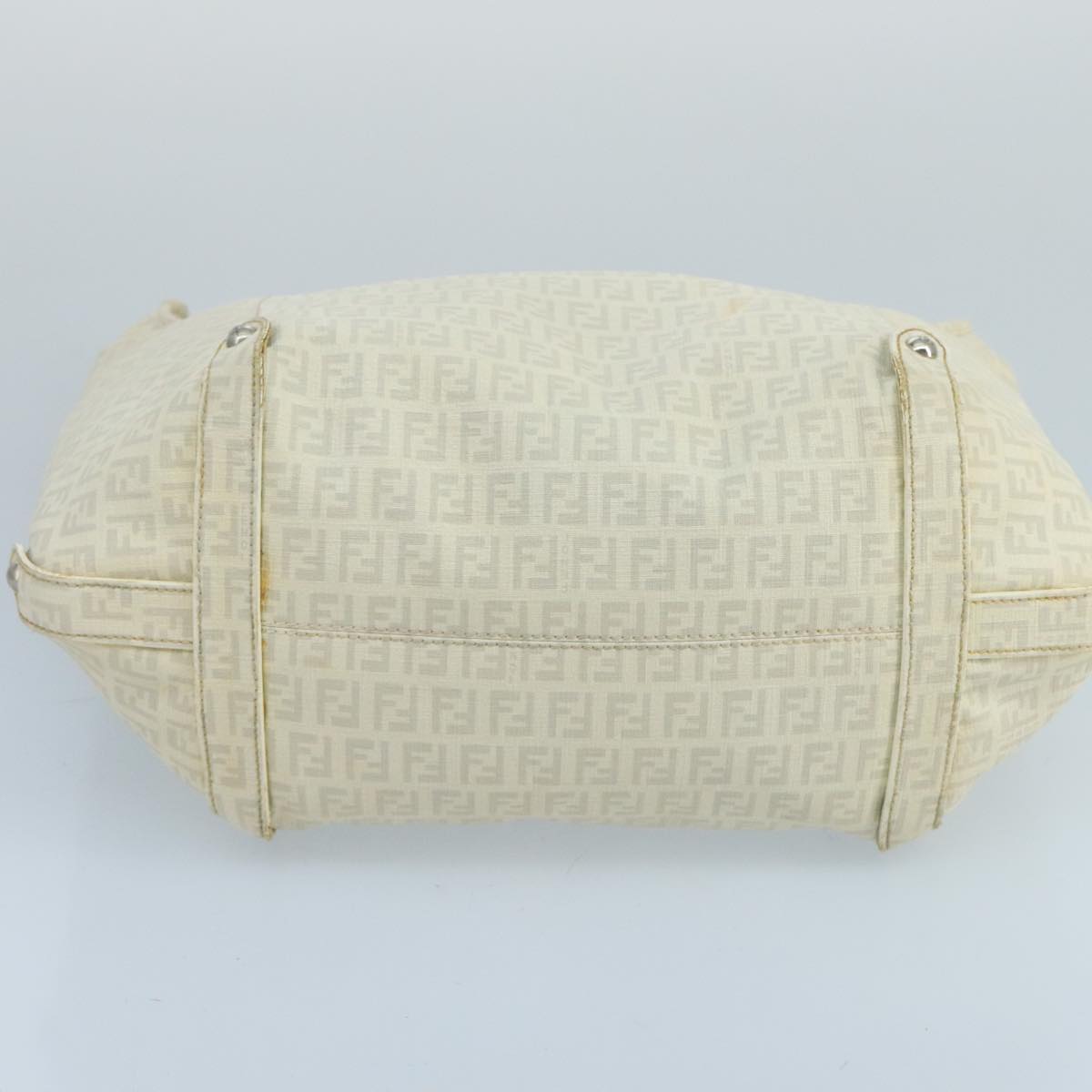 Fendi Zucchino White Canvas Shoulder Bag ()