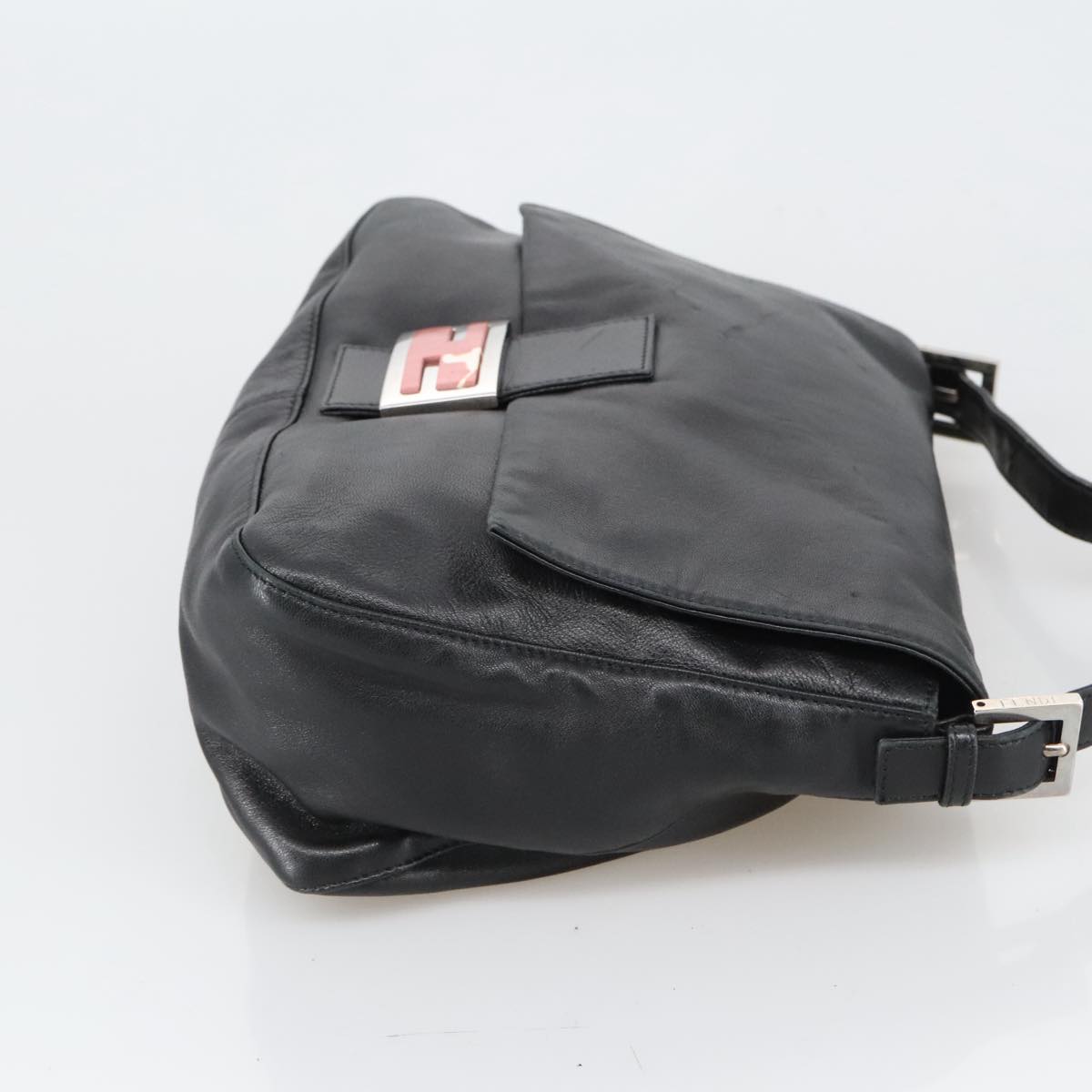 Fendi Mamma Baguette Black Leather Shoulder Bag ()