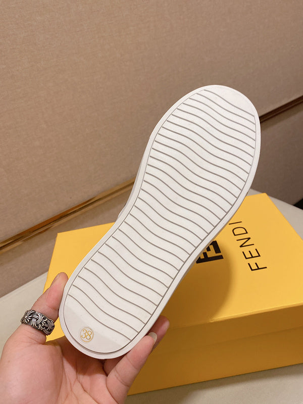 VV - MAME Shoes - 409