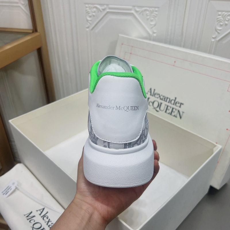 VV - AQ Shoes - 395