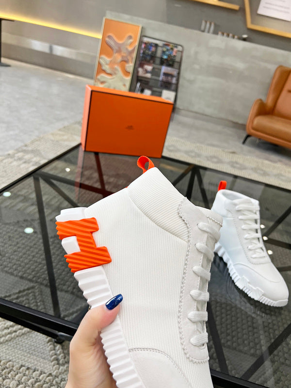 VV - HMS Shoes - 028