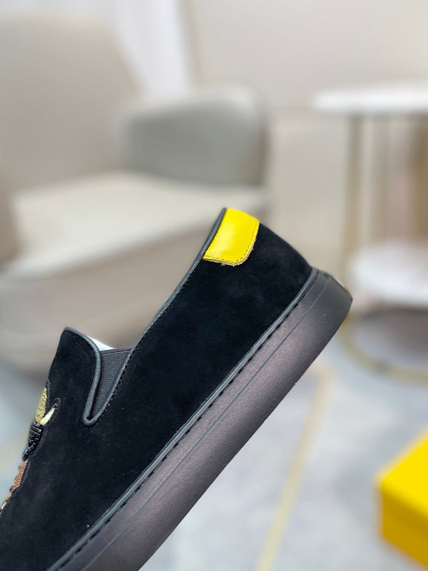 VV - MAME Shoes - 323