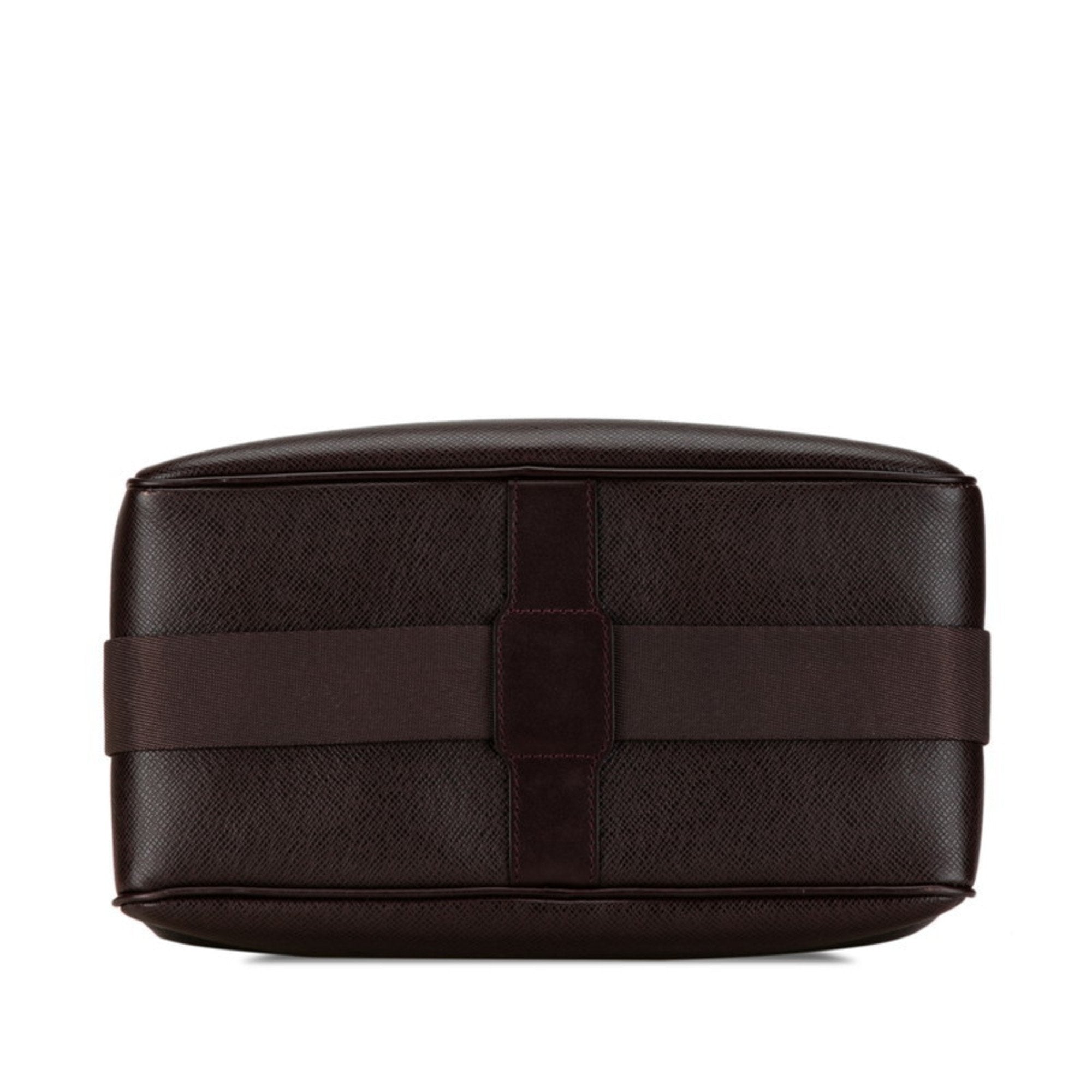 Louis Vuitton Reporter Pm Leather Shoulder Bag ()