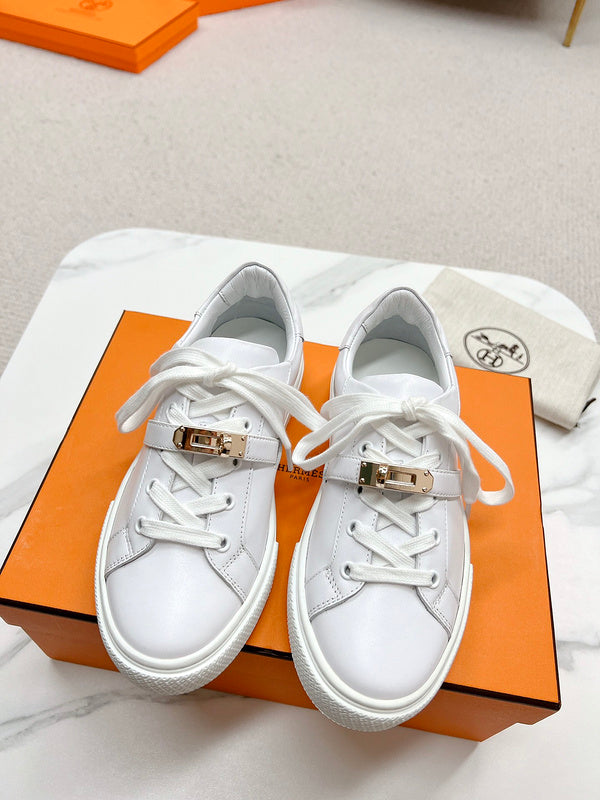VV - HMS Shoes - 127