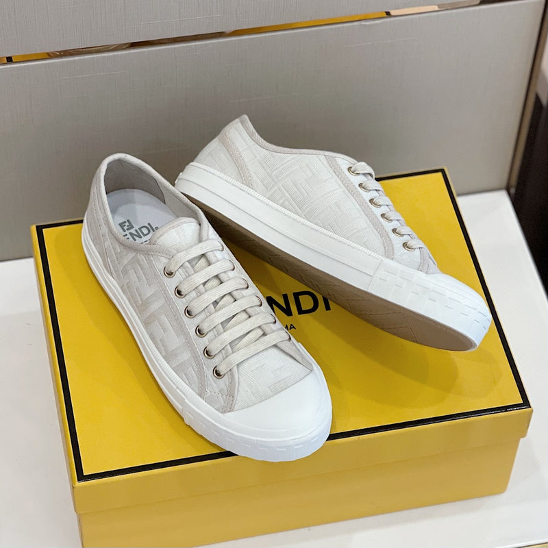 VV - MAME Shoes - 335