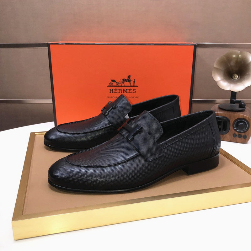 VV - HMS Shoes - 096