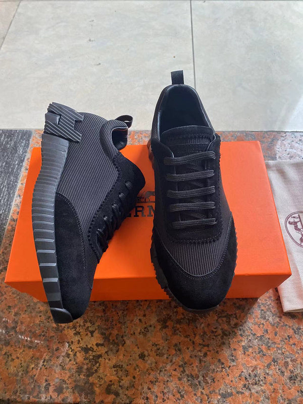VV - HMS Shoes - 267
