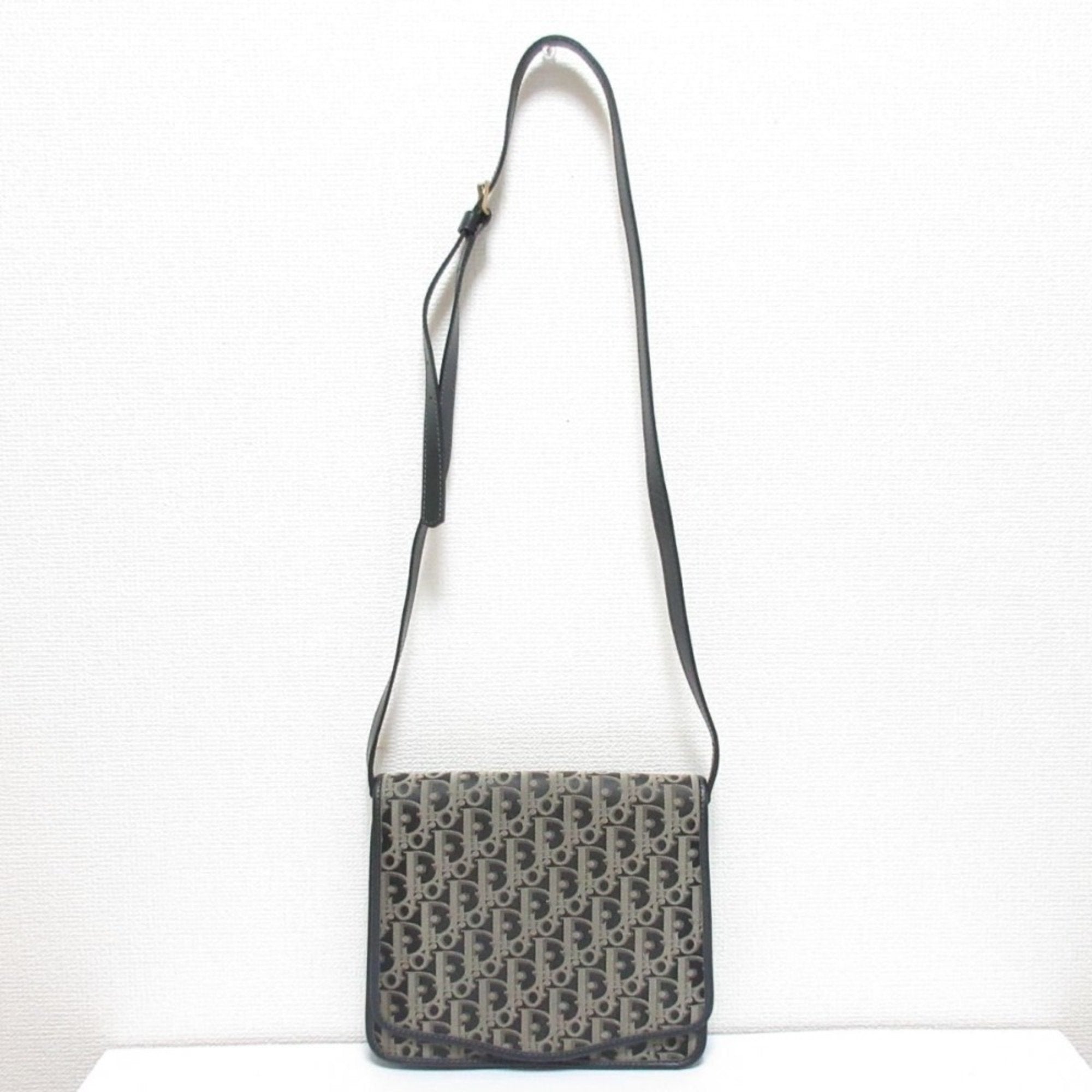 Christian Dior Navy Shoulder Bag ()