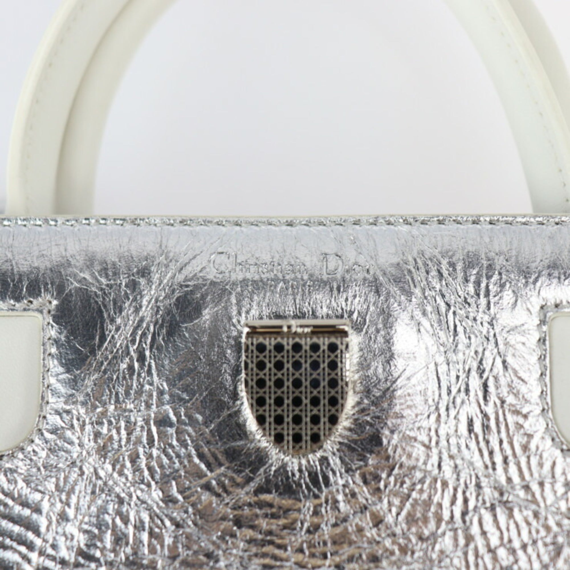 Christian Dior White Leather Handbag Shoulder Bag Tote Bag ()