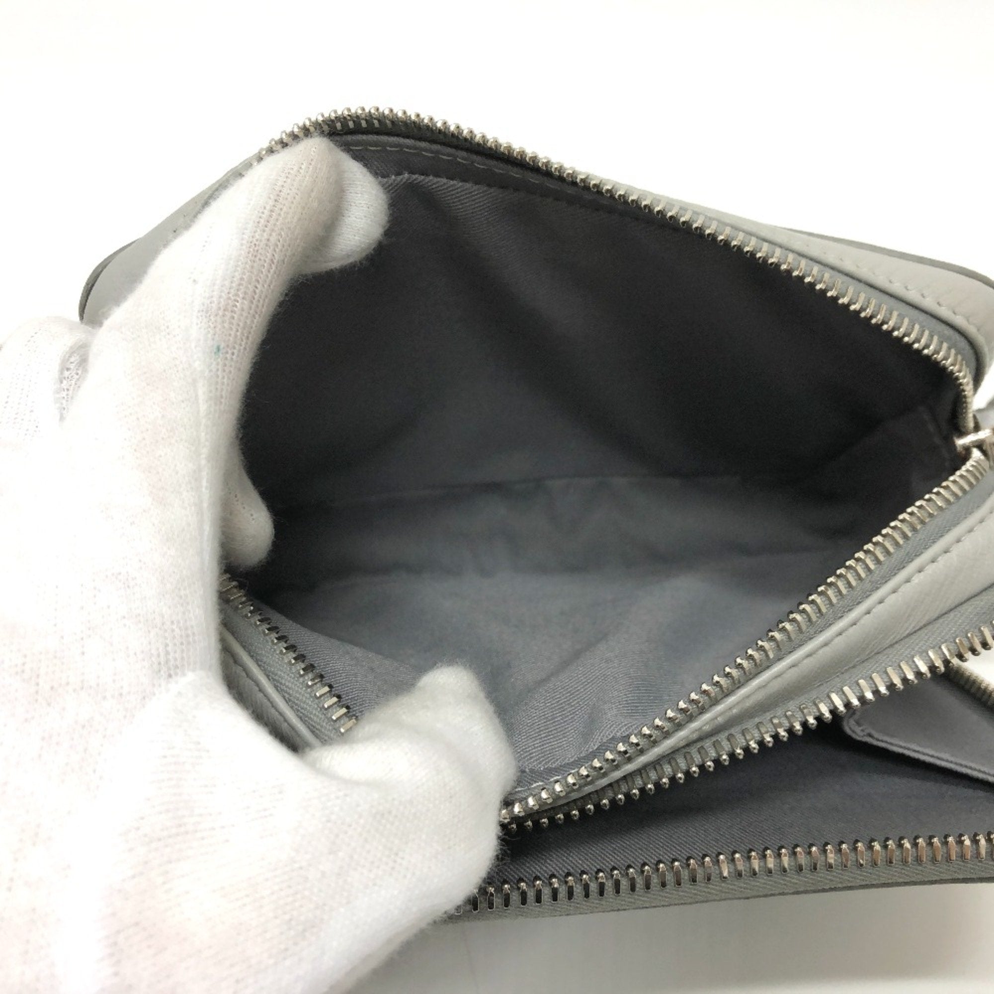 Christian Dior Gray Cloth Shoulder Bag ()