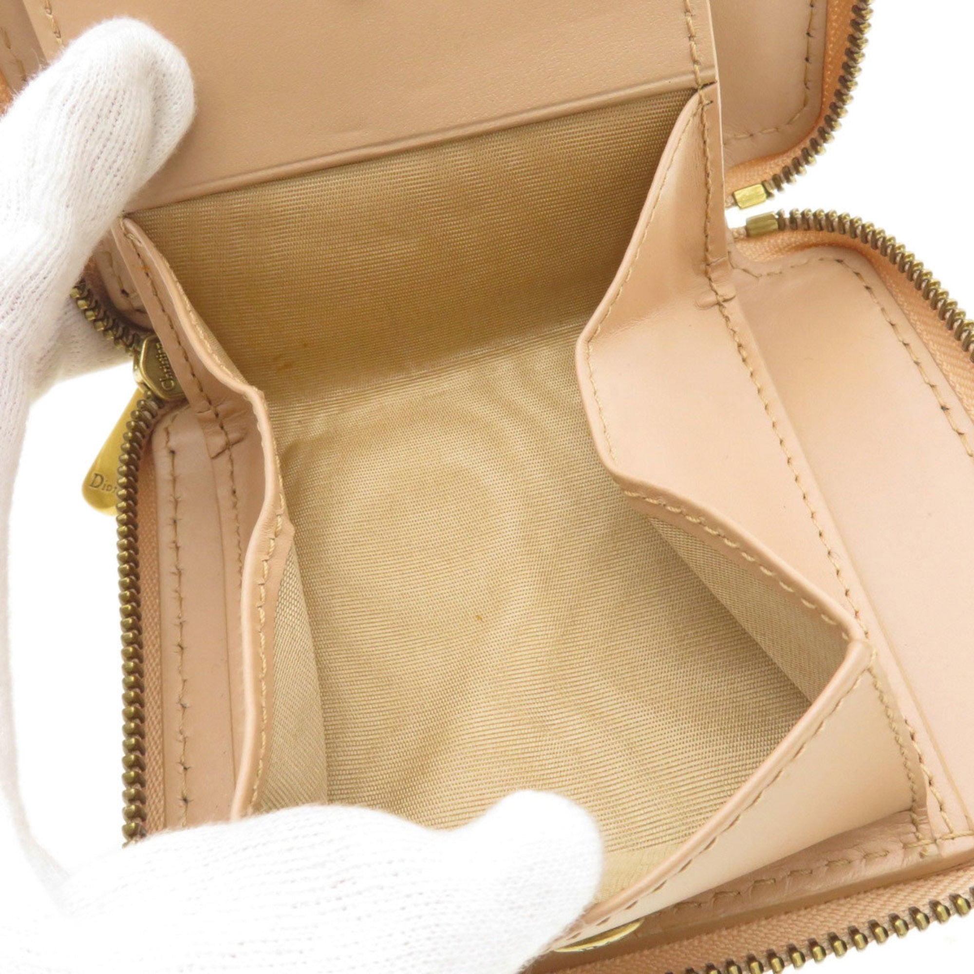 Christian Dior Pink Leather Wallet (Bi-Fold) ()