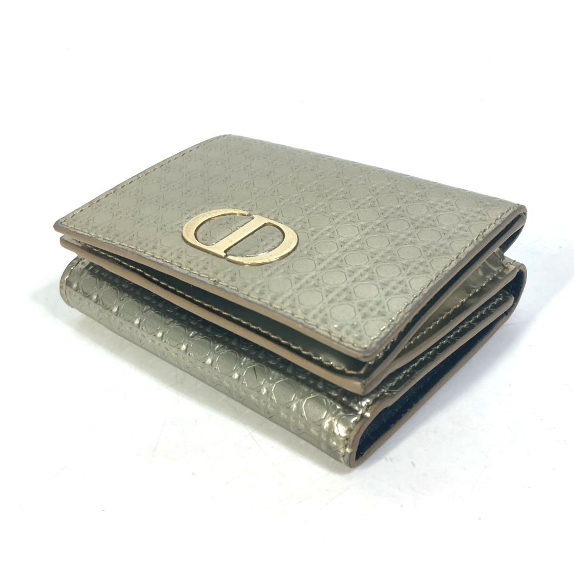 Christian Dior Gold Leather Wallet (Tri-Fold) ()