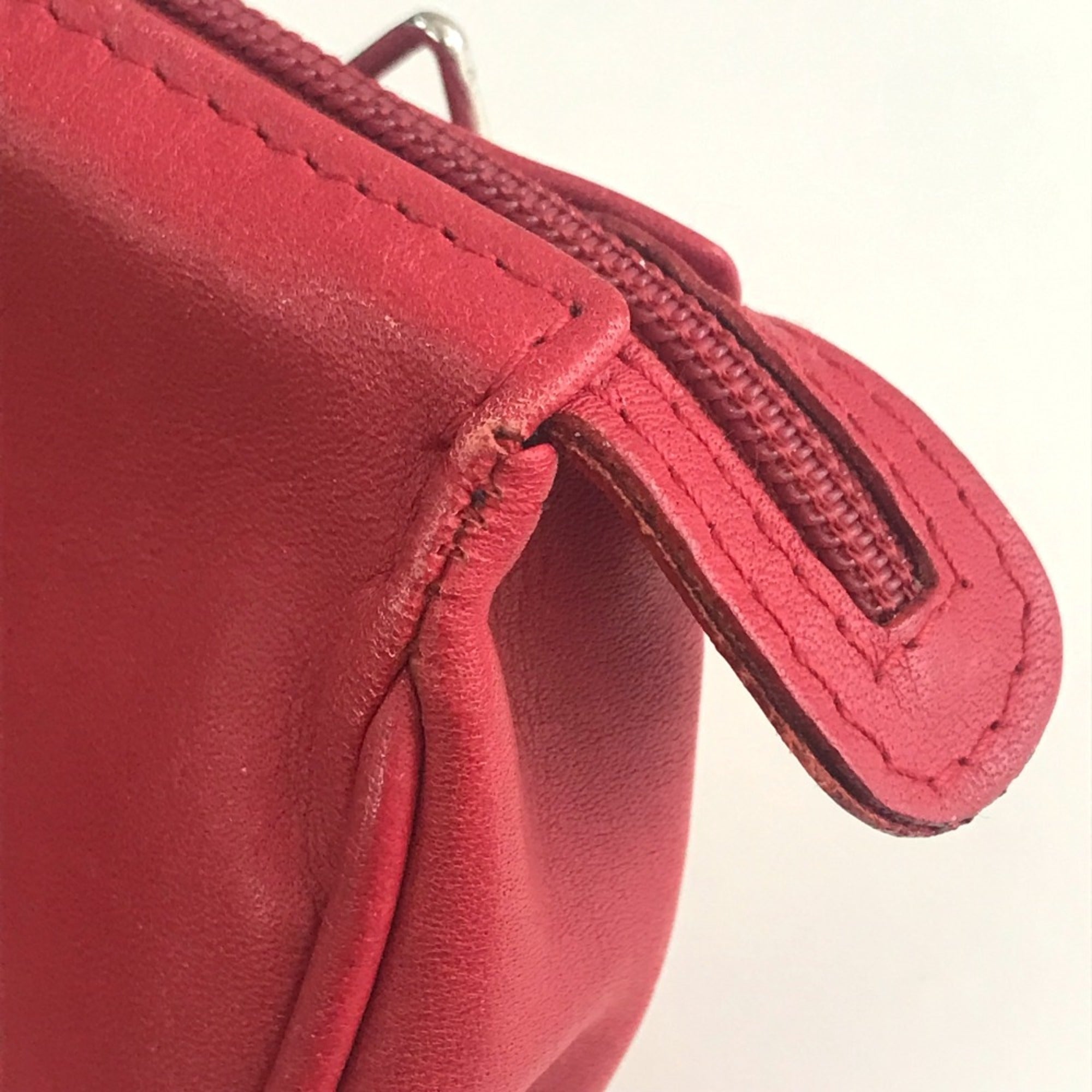 Christian Dior Red Leather Shoulder Bag ()