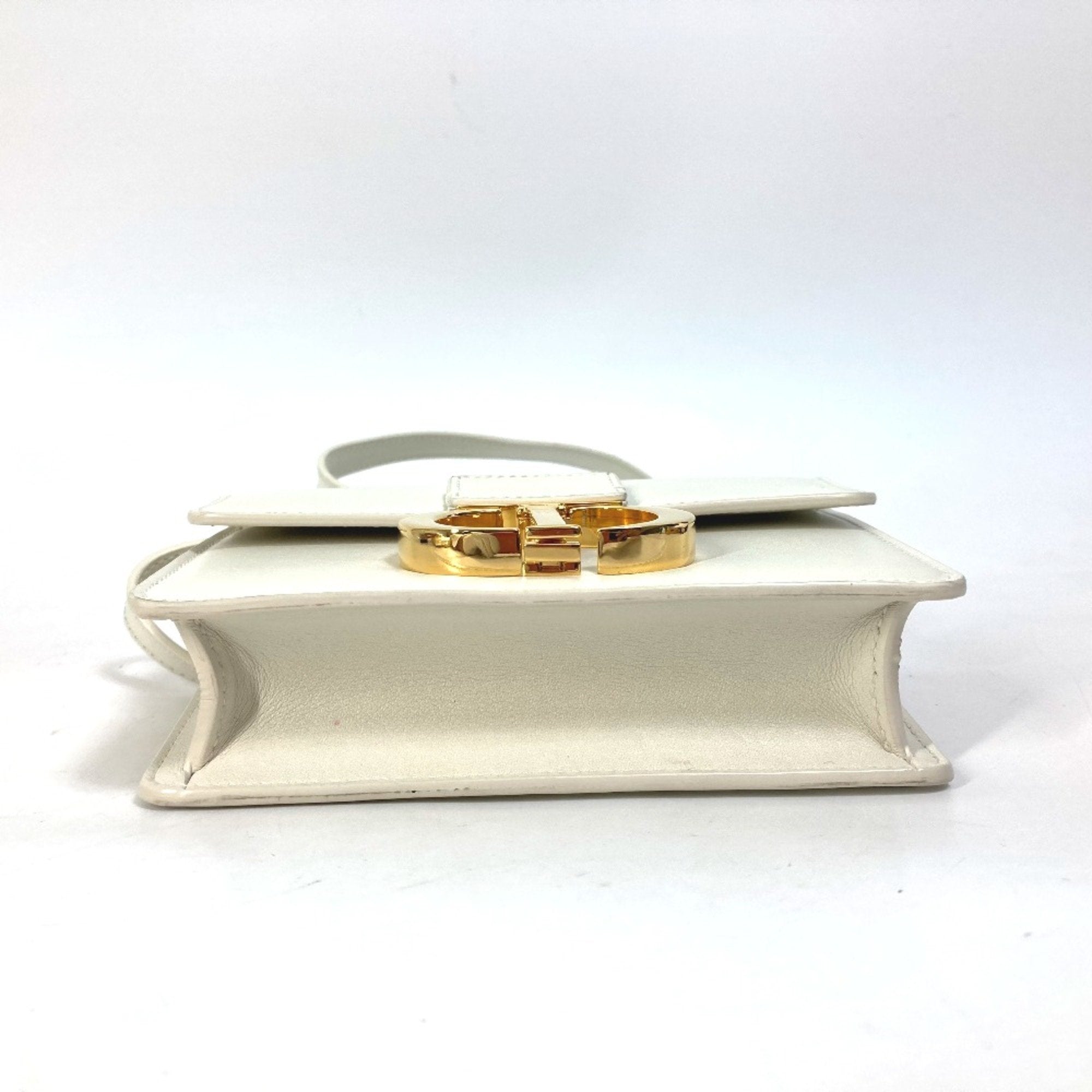 Christian Dior White Leather Shoulder Bag ()
