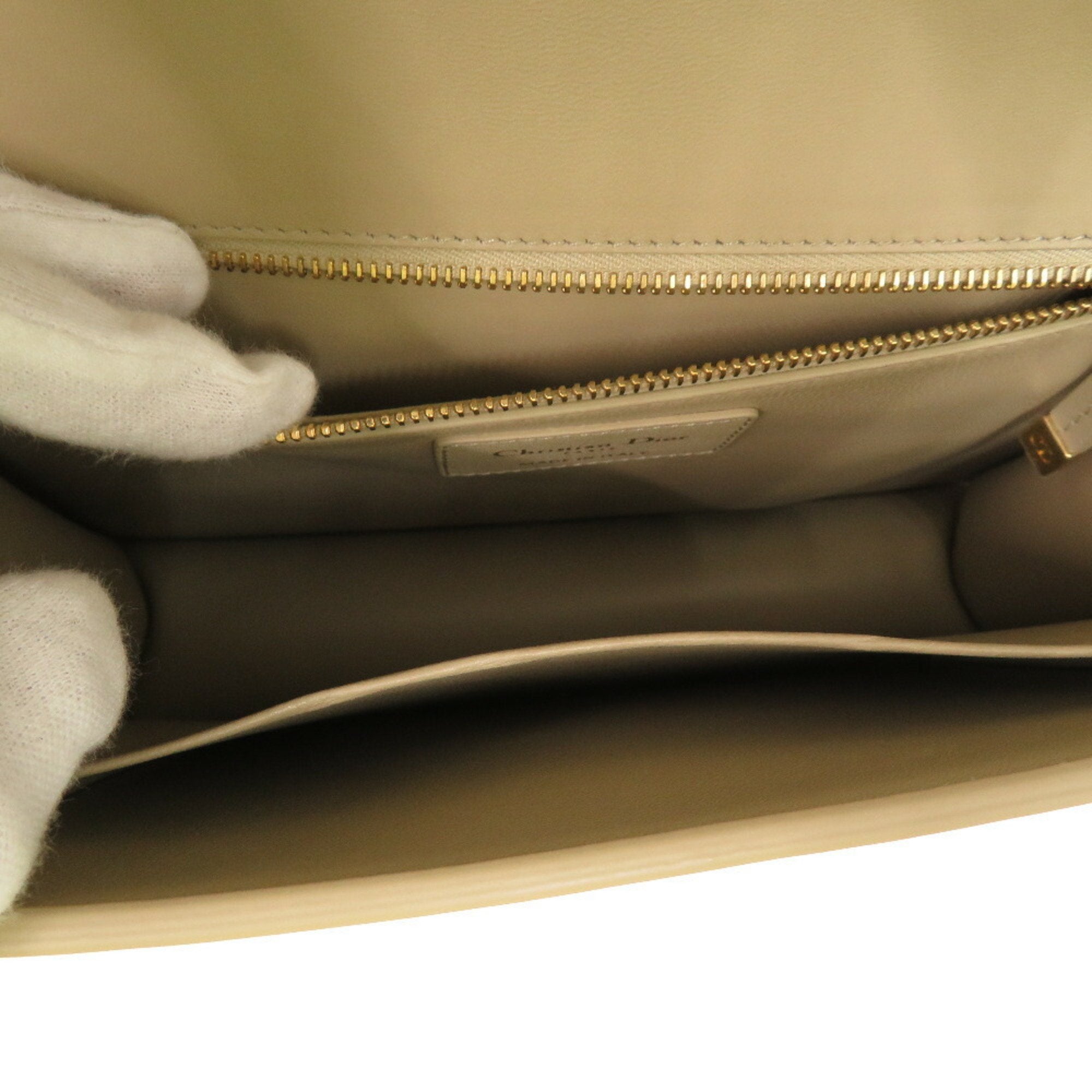 Christian Dior Beige Leather Shoulder Bag ()