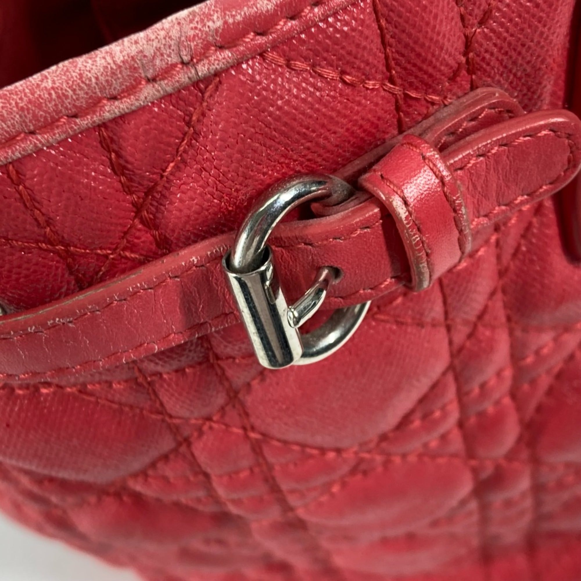 Christian Dior Red Cloth Shoulder Bag ()