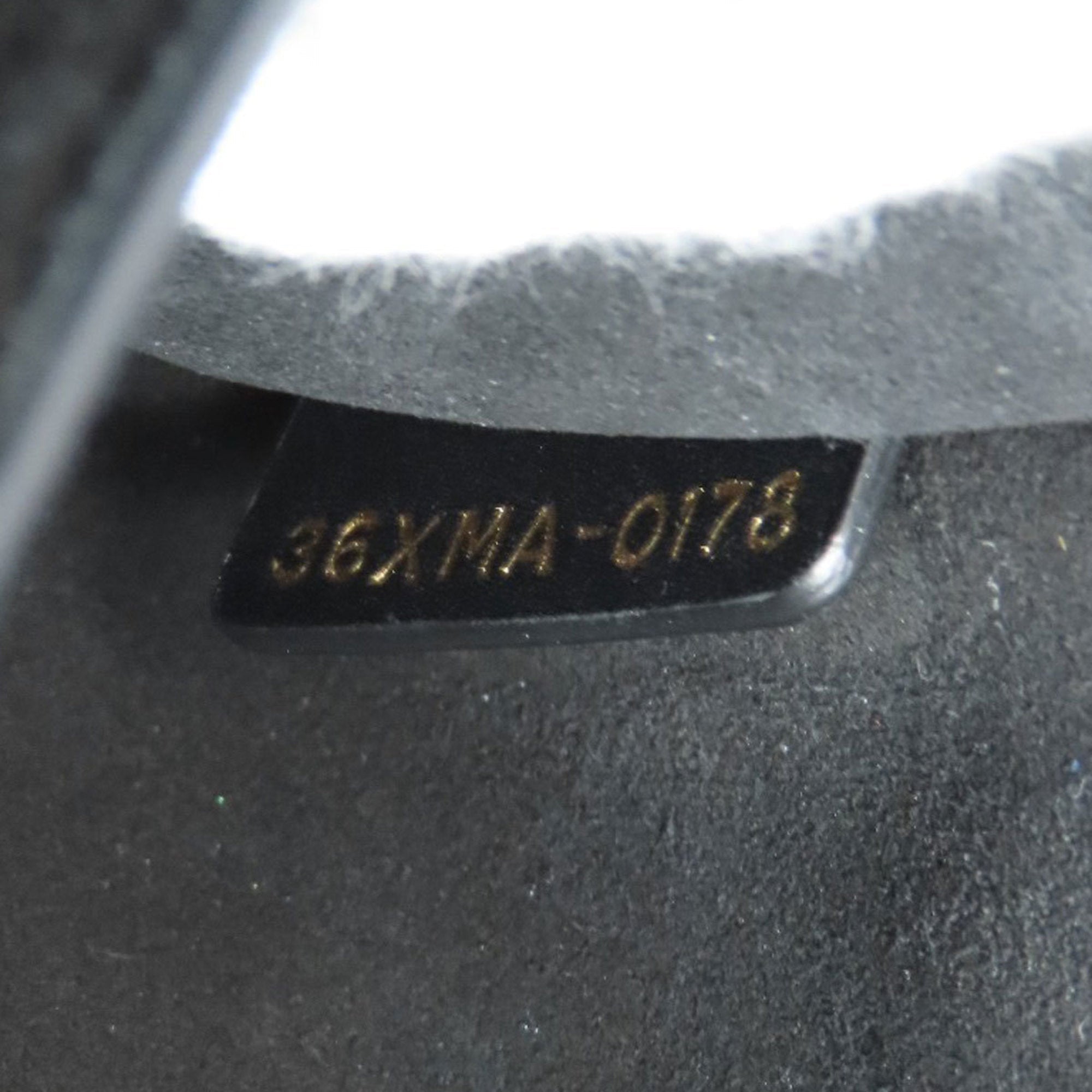 Christian Dior Black Leather Shoulder Bag ()