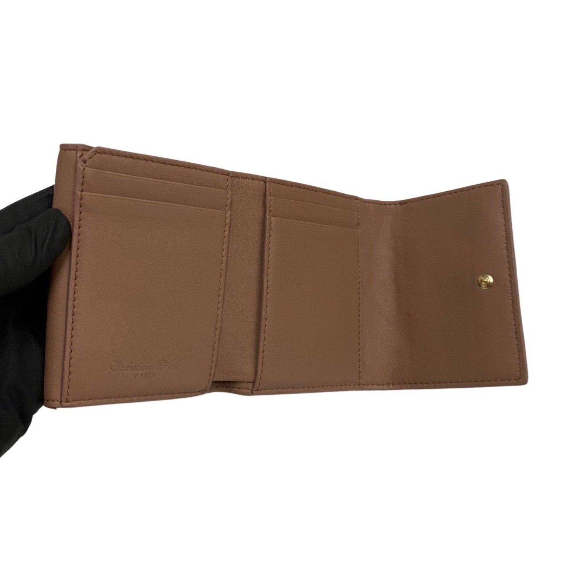 Christian Dior Beige Pink Leather Wallet (Tri-Fold) ()