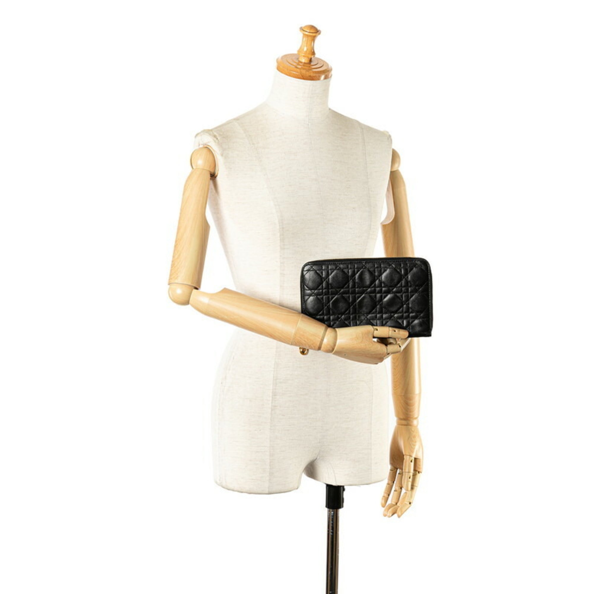 Christian Dior Black Leather Long Wallet (Bi-Fold) ()